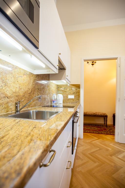 Schieszl Apartments 2 Budapeşte Dış mekan fotoğraf